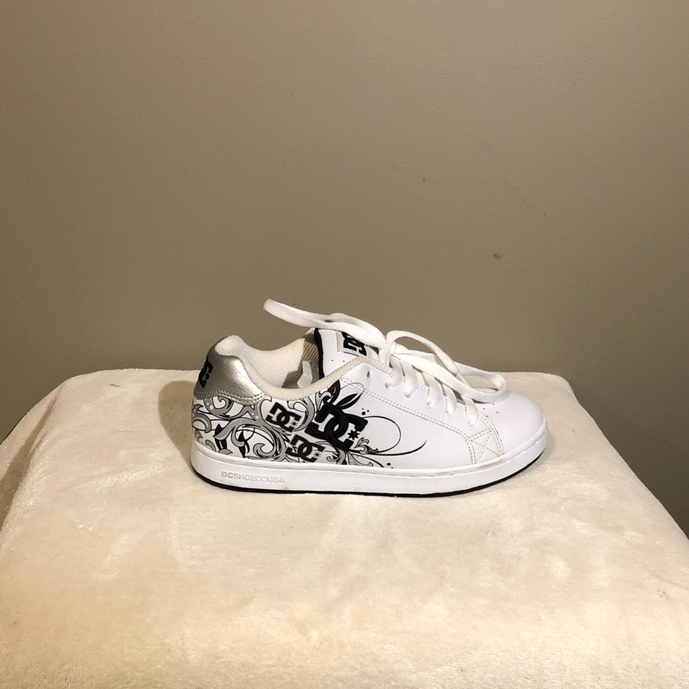DC sneakers
